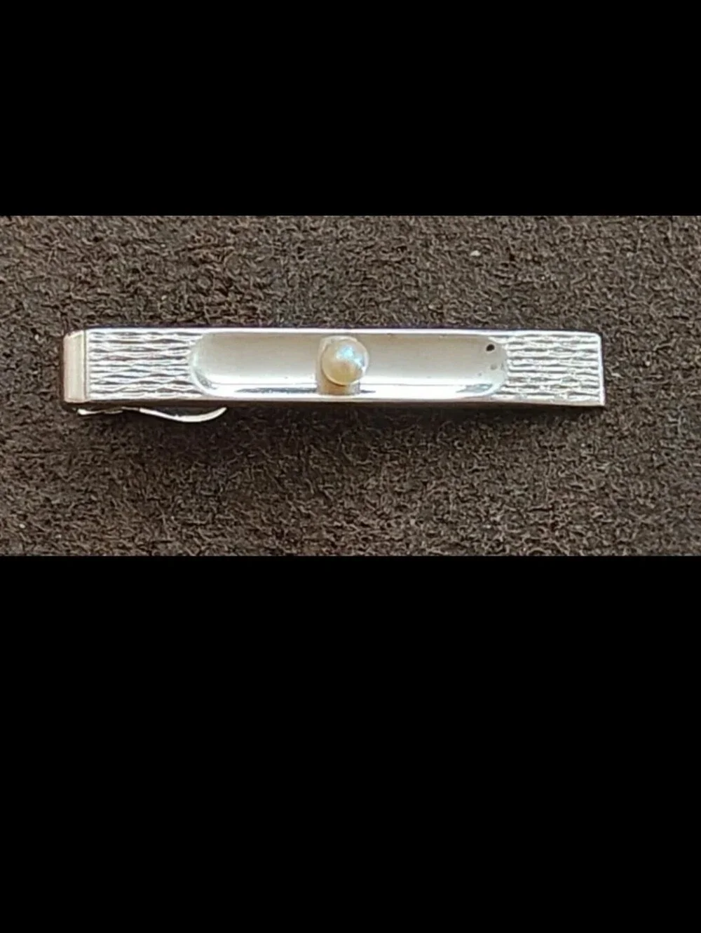 1960s Swank Silver Tone Textured With Centered Pearl